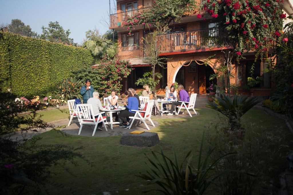 Maya Guest House Thimi Luaran gambar