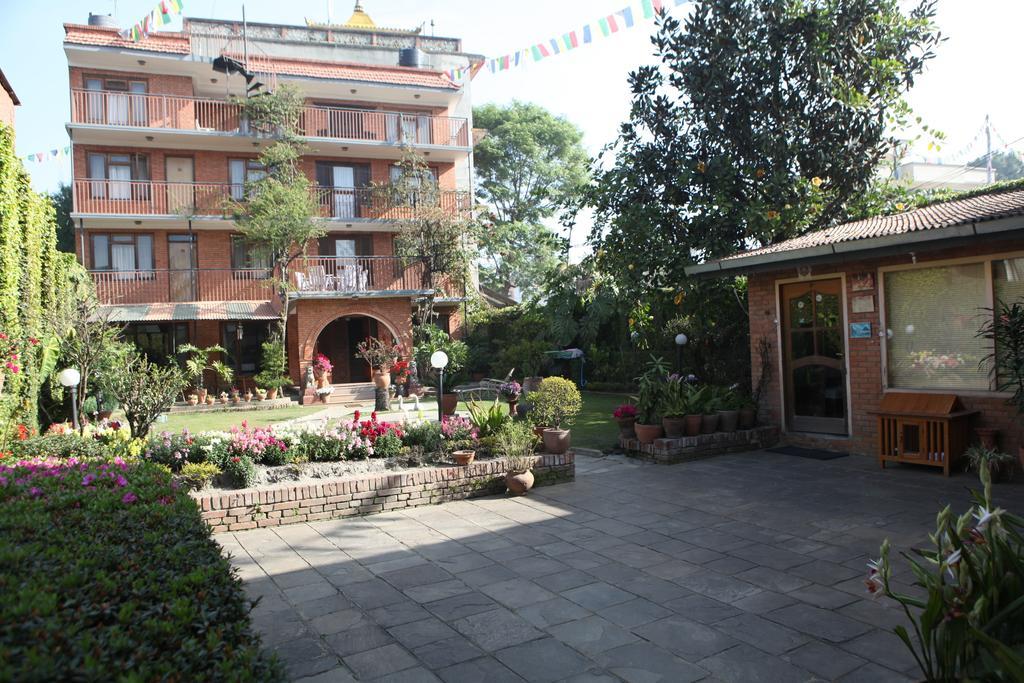 Maya Guest House Thimi Luaran gambar