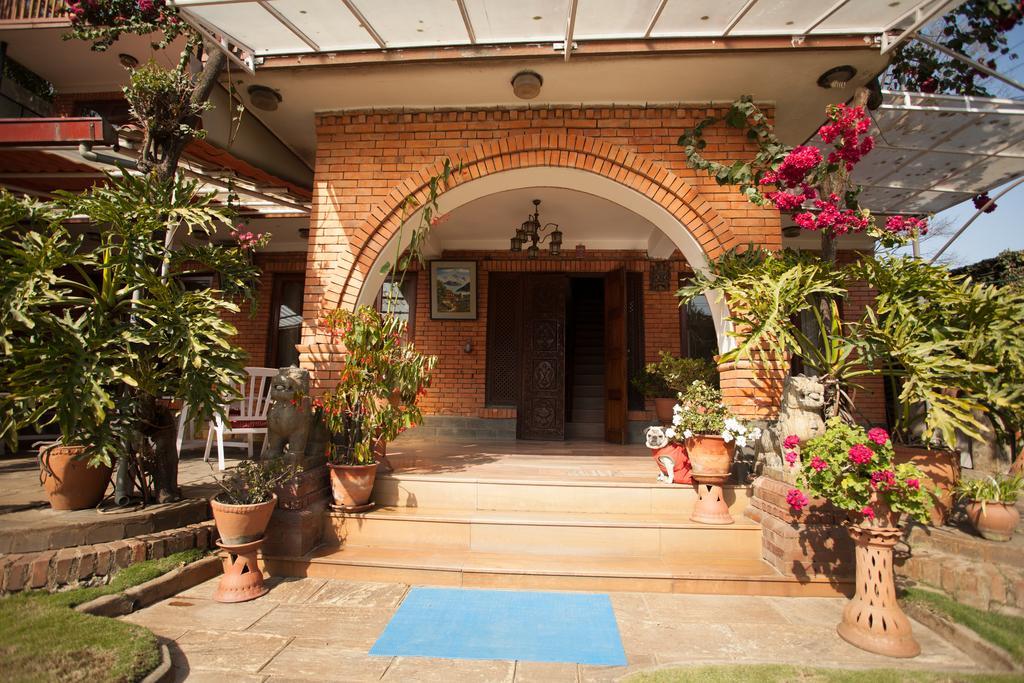 Maya Guest House Thimi Luaran gambar