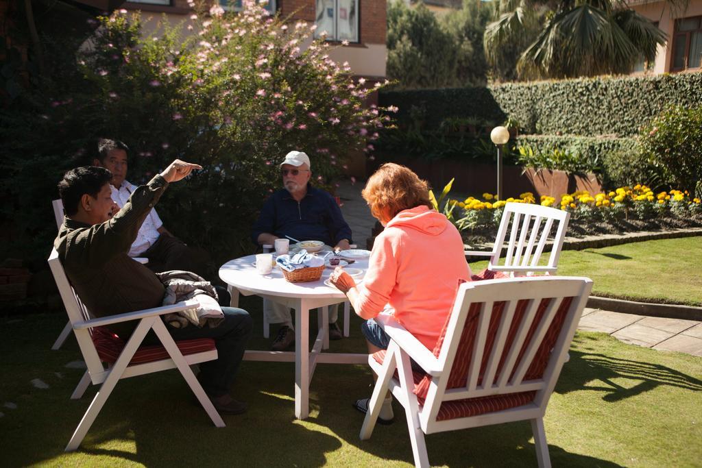 Maya Guest House Thimi Luaran gambar