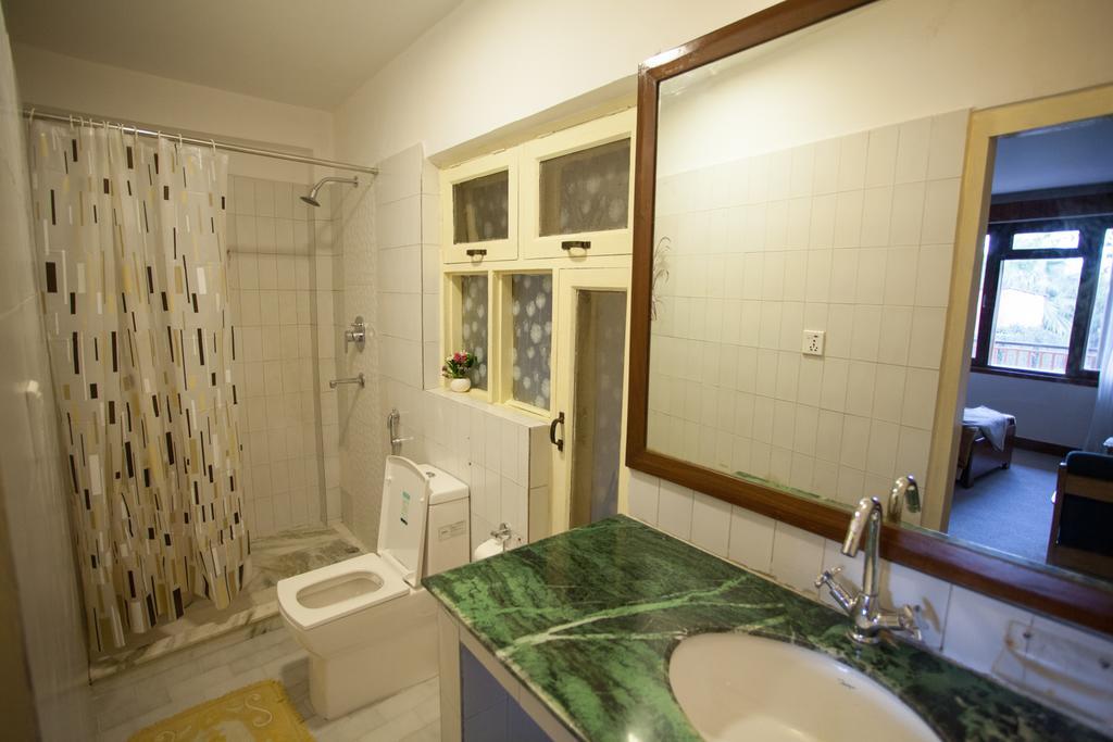Maya Guest House Thimi Luaran gambar